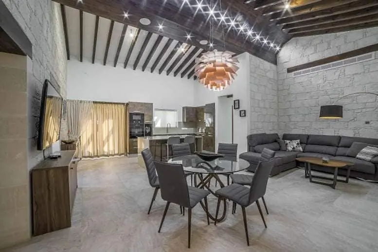 Parthenonas Villa Ayia Napa